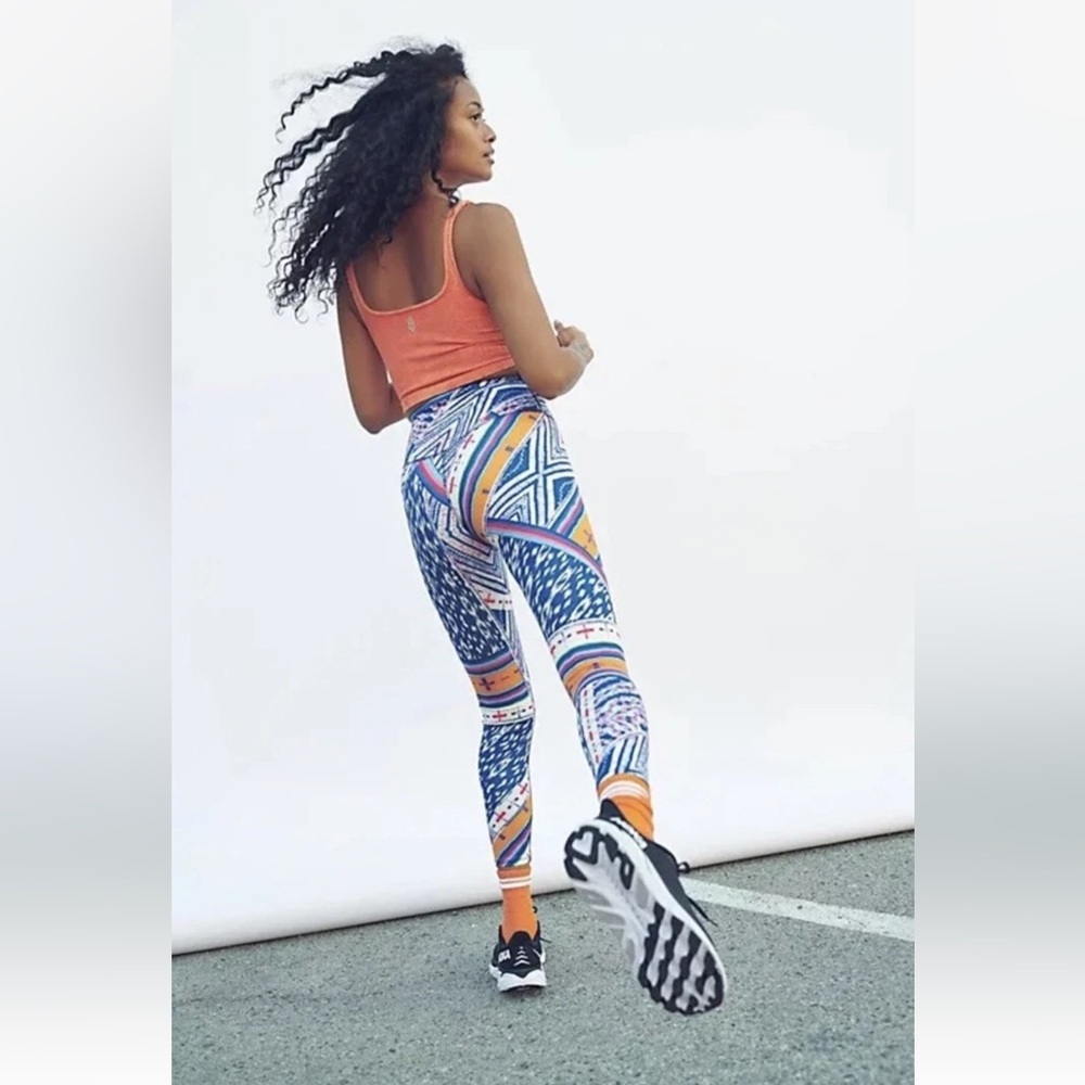 Free People Movement Blue/Orange Apres Ski Combo Lose Control Leggings Medium